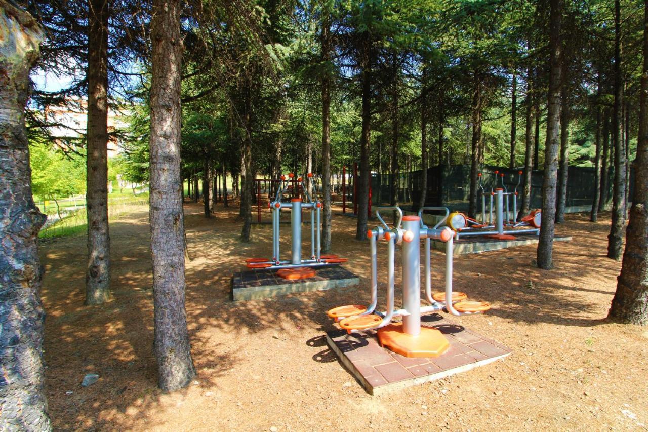 Fort Noks - Menada Apartments Sveti Vlas Bagian luar foto