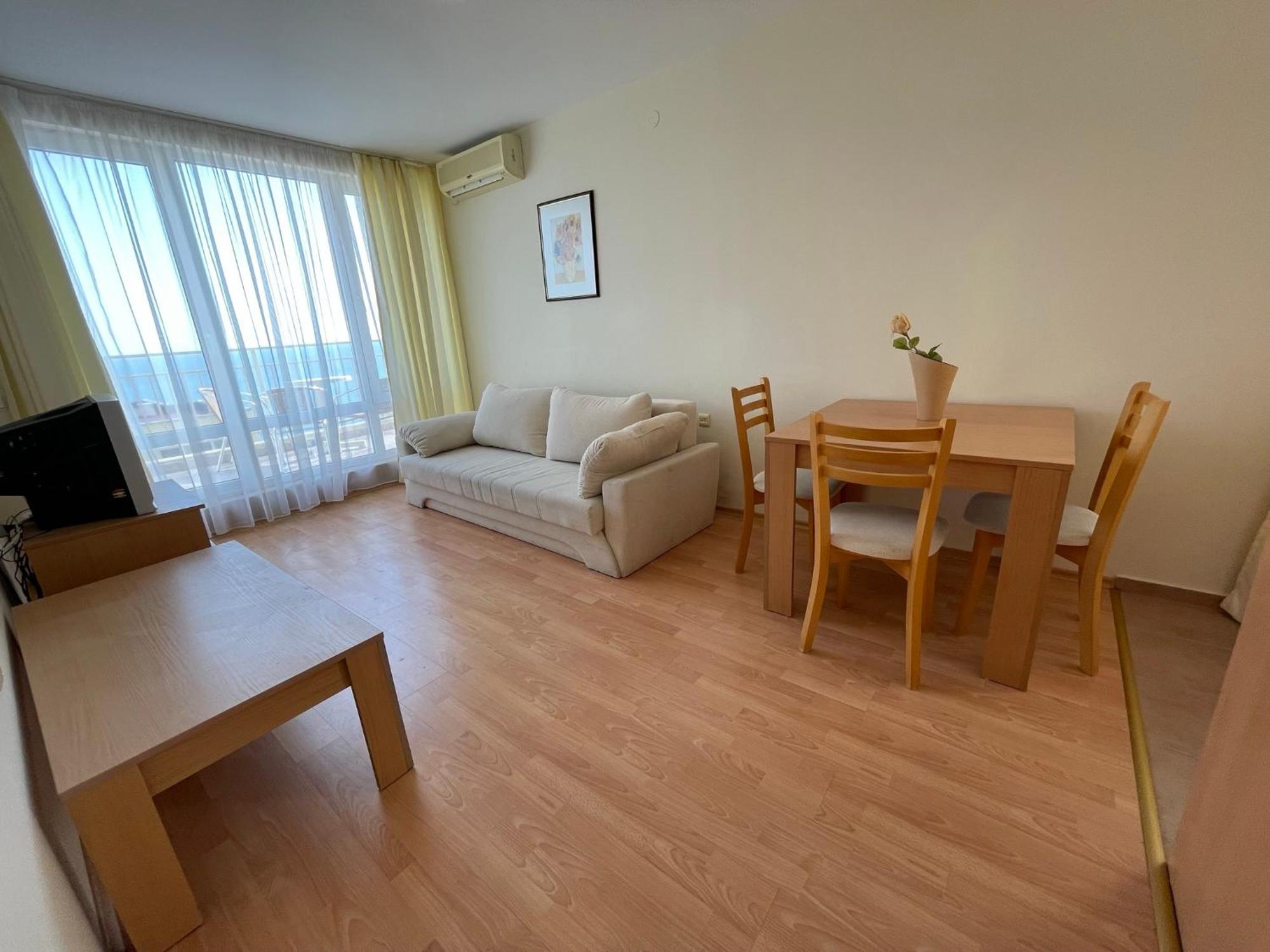 Fort Noks - Menada Apartments Sveti Vlas Ruang foto