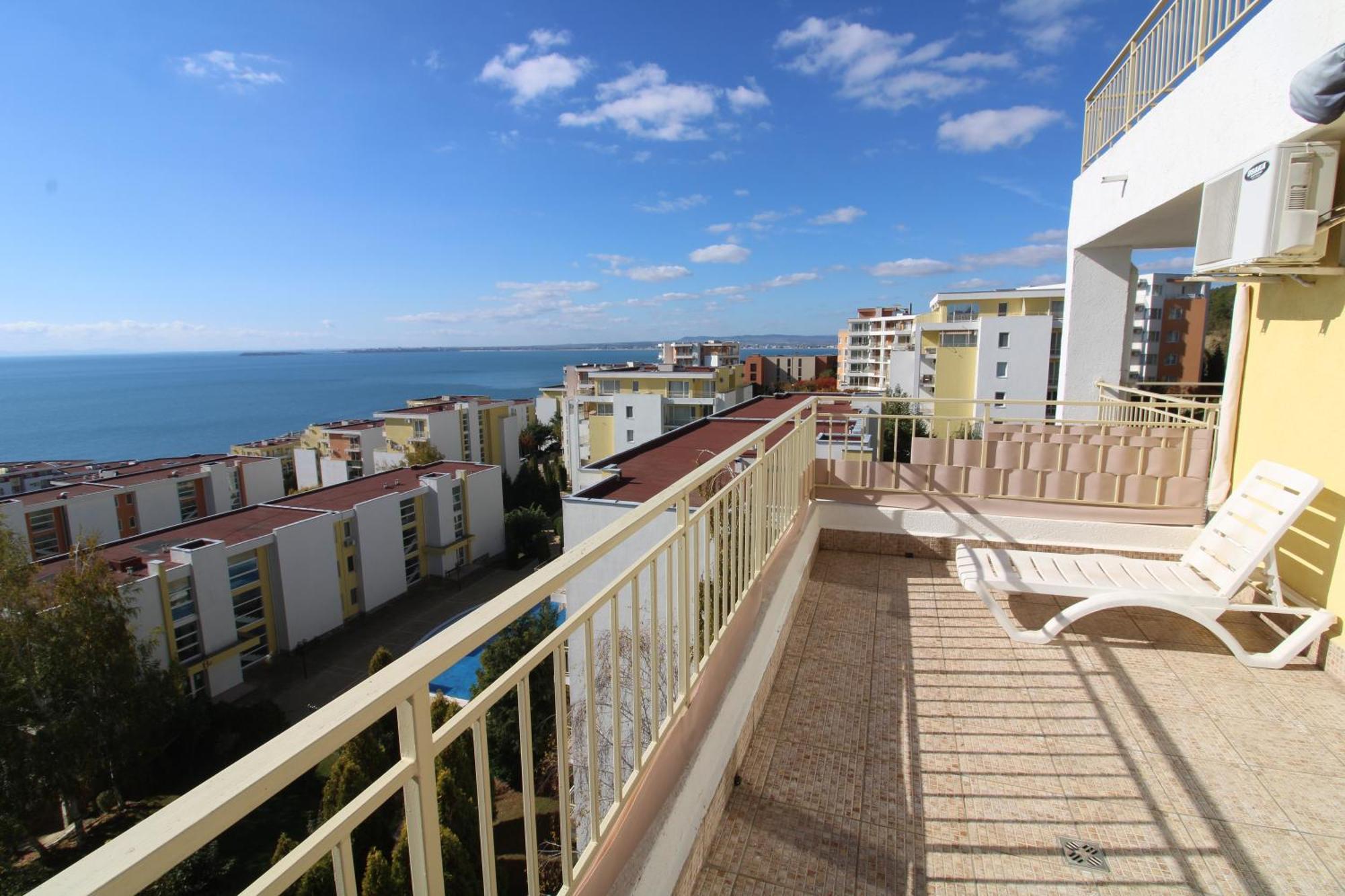 Fort Noks - Menada Apartments Sveti Vlas Ruang foto