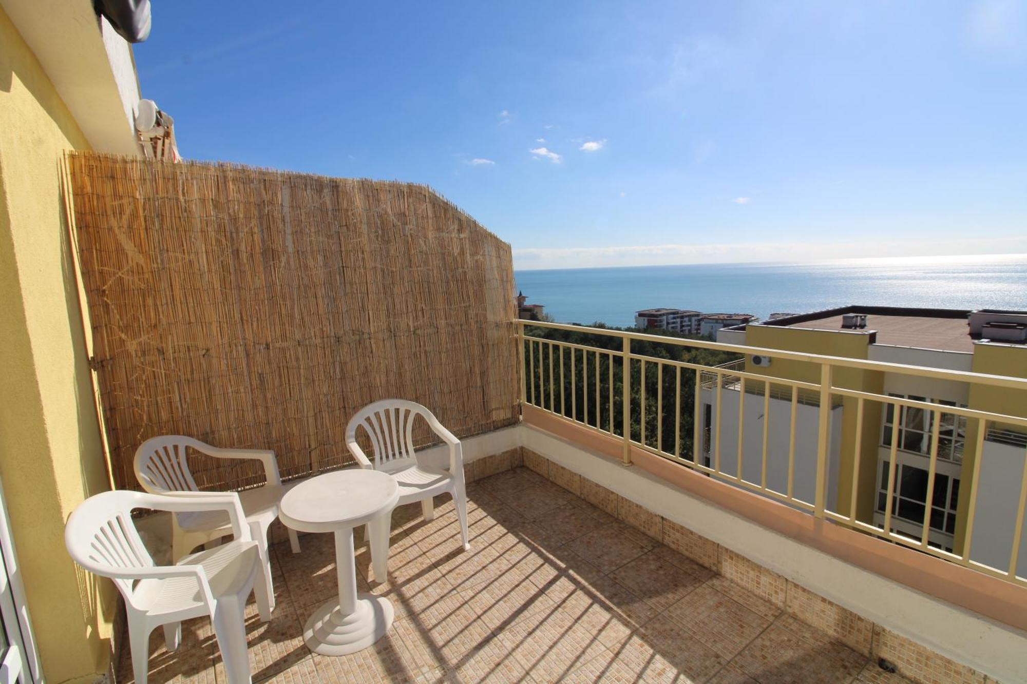Fort Noks - Menada Apartments Sveti Vlas Ruang foto